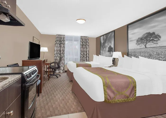 Super 8 By Wyndham Athabasca Ab